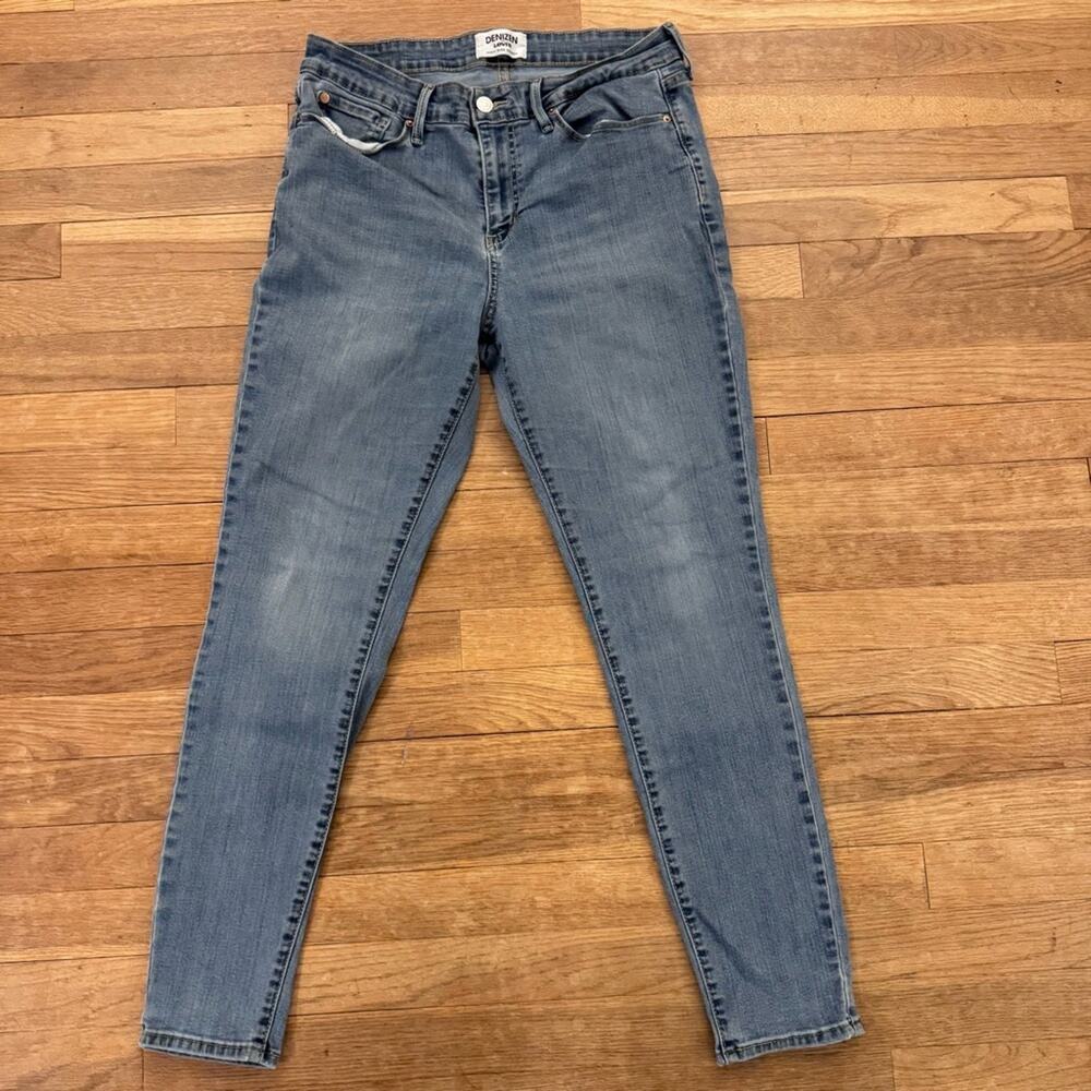 Denizen From Levi's Women's Blue High Rise Skinny Jeans - Size 31 x 27
b86
